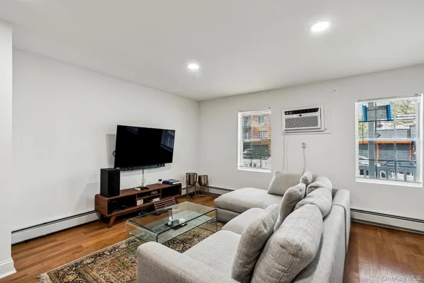 $1,199,000 | 40-09 23rd Avenue | Astoria