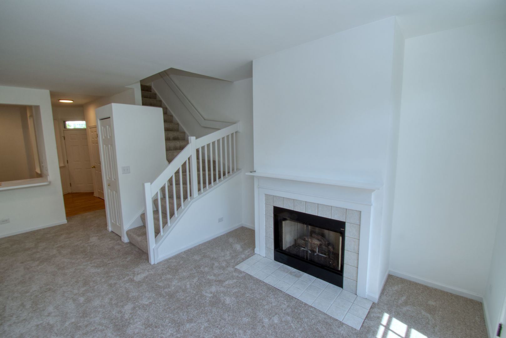 5564 Elizabeth Place Rolling Meadows, IL 60008 - Photo 8 of 21