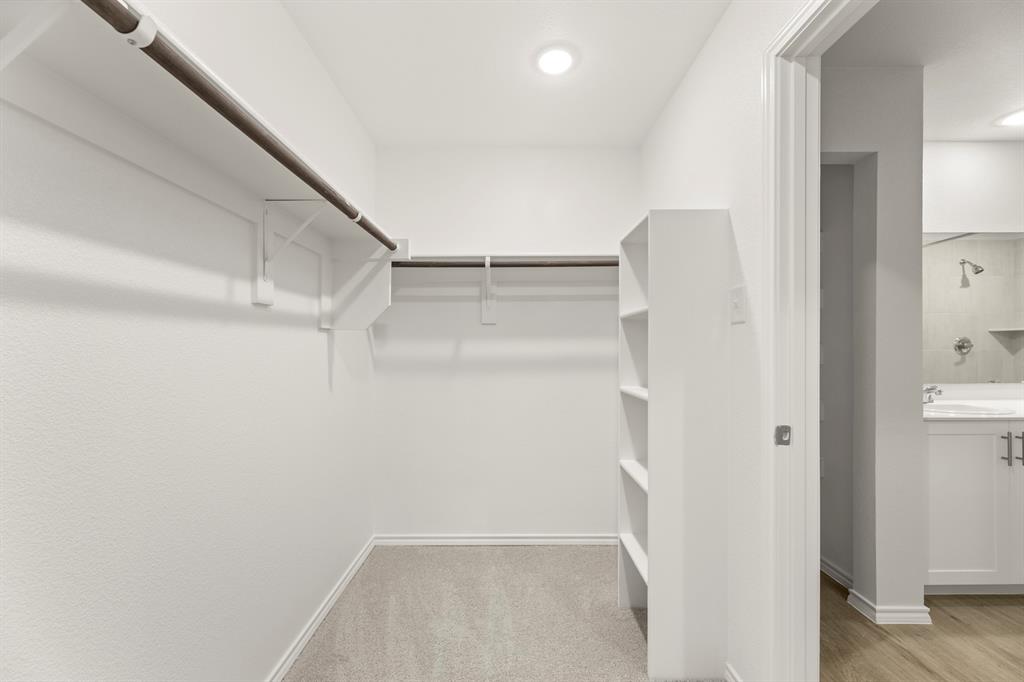 5236 Roll Cast Road Royse City, TX 75189 - Photo 13 of 27 24. 5236 Roll Cast - Closet