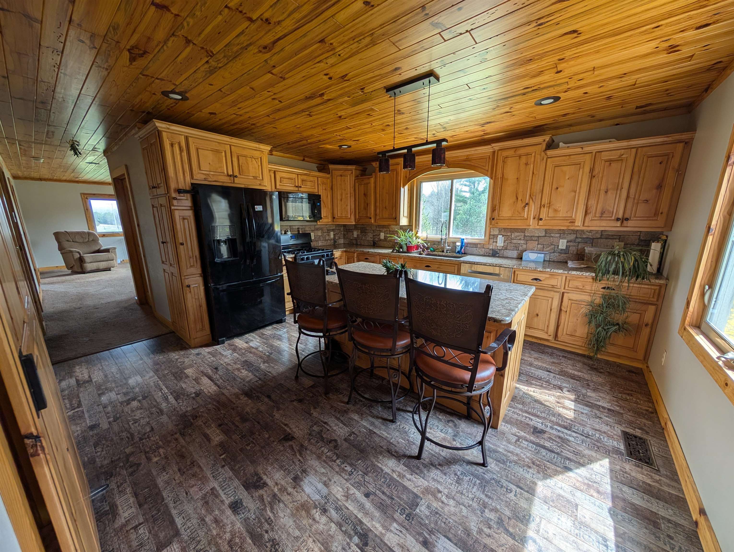 4779 Schaard Road Bentley, MI 48613 - Photo 5 of 28