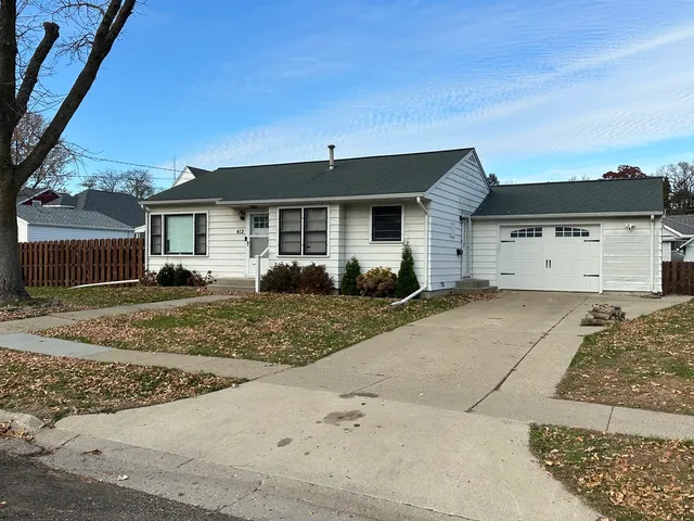 $144,900 | 412 East Main Street, Morrison, IL 61270