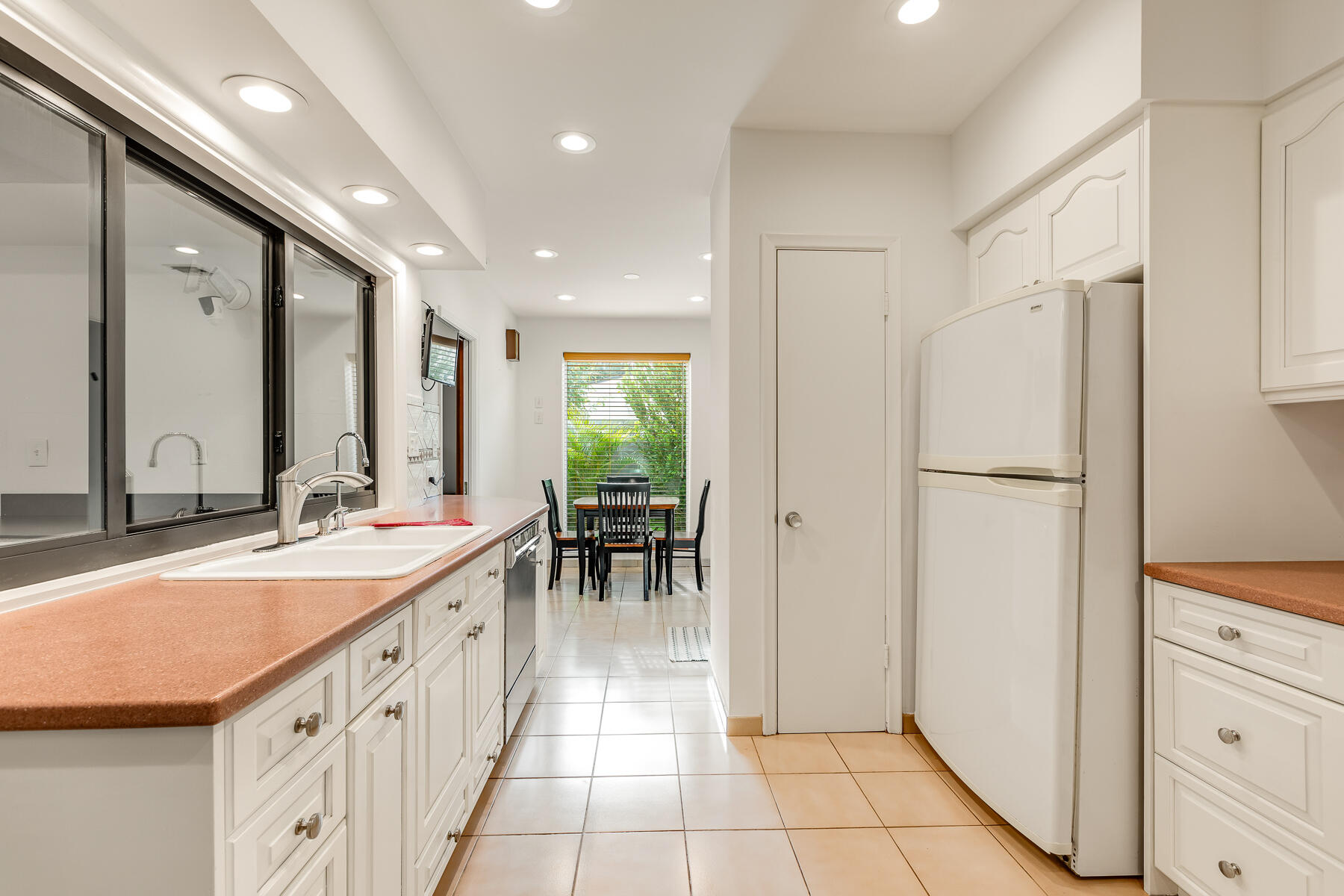 1110 Johnson Street Key West, FL 33040 - Photo 29 of 58 1110 JOHNSON ST WEB-25