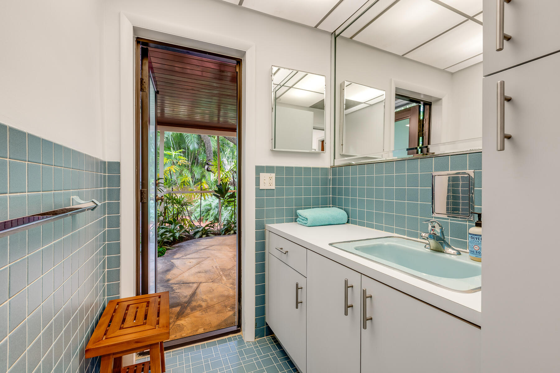 1110 Johnson Street Key West, FL 33040 - Photo 42 of 58 1110 JOHNSON ST WEB-38