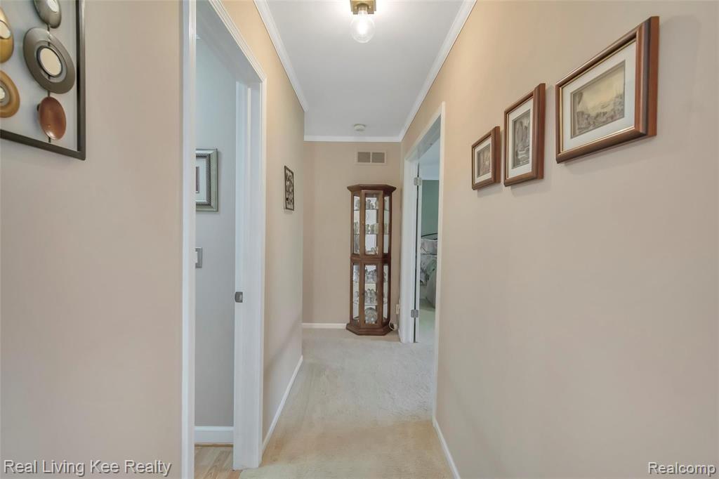 3223 Edmunton Drive Rochester Hills, MI 48306 - Photo 22 of 56
