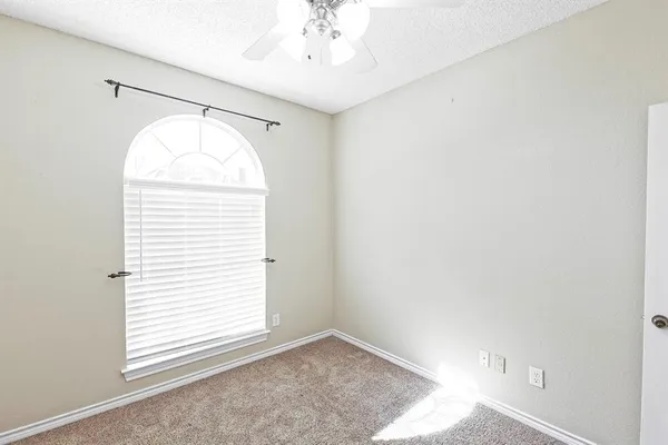 $2,500 | 10716 Trestles Road, Frisco, TX 75035
