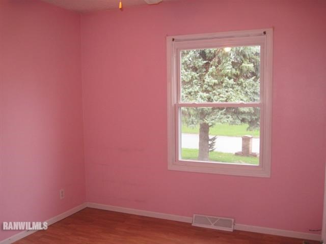 2120 Bedford Road Freeport, IL 61032 - Photo 6 of 12 Gallery Image 6