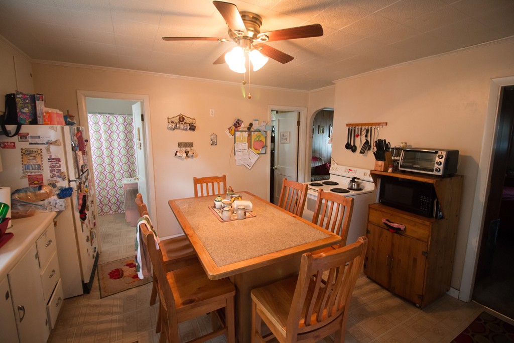 1679 Westover Road Chicopee, MA 01020 - Photo 7 of 19 Gallery Image 7
