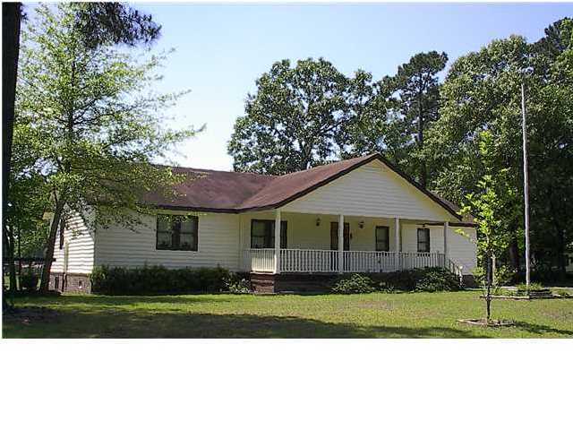 420 Tannenbaum Road Ravenel, SC 29470 - Photo 1 of 15 Primary Photo