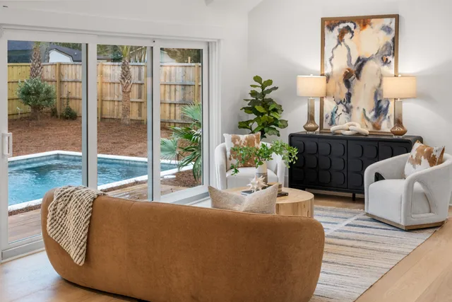 $3,200,000 | 1405 Heather Drive, Mount Pleasant, SC 29464