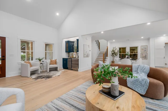 $3,200,000 | 1405 Heather Drive, Mount Pleasant, SC 29464