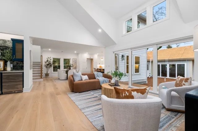 $3,200,000 | 1405 Heather Drive, Mount Pleasant, SC 29464