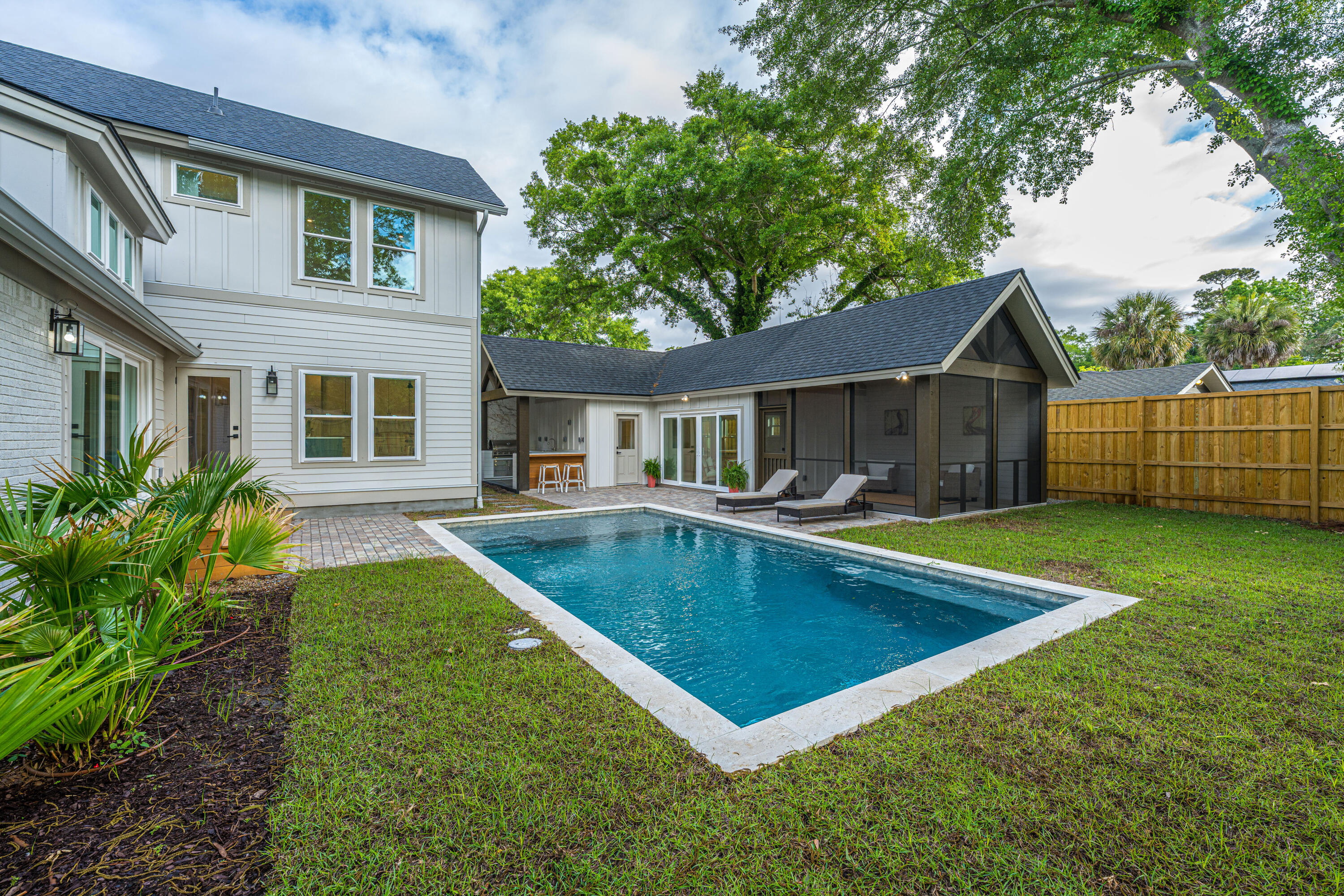1405 Heather Drive Mount Pleasant, SC 29464 - Photo 22 of 103 1405HeatherDr063