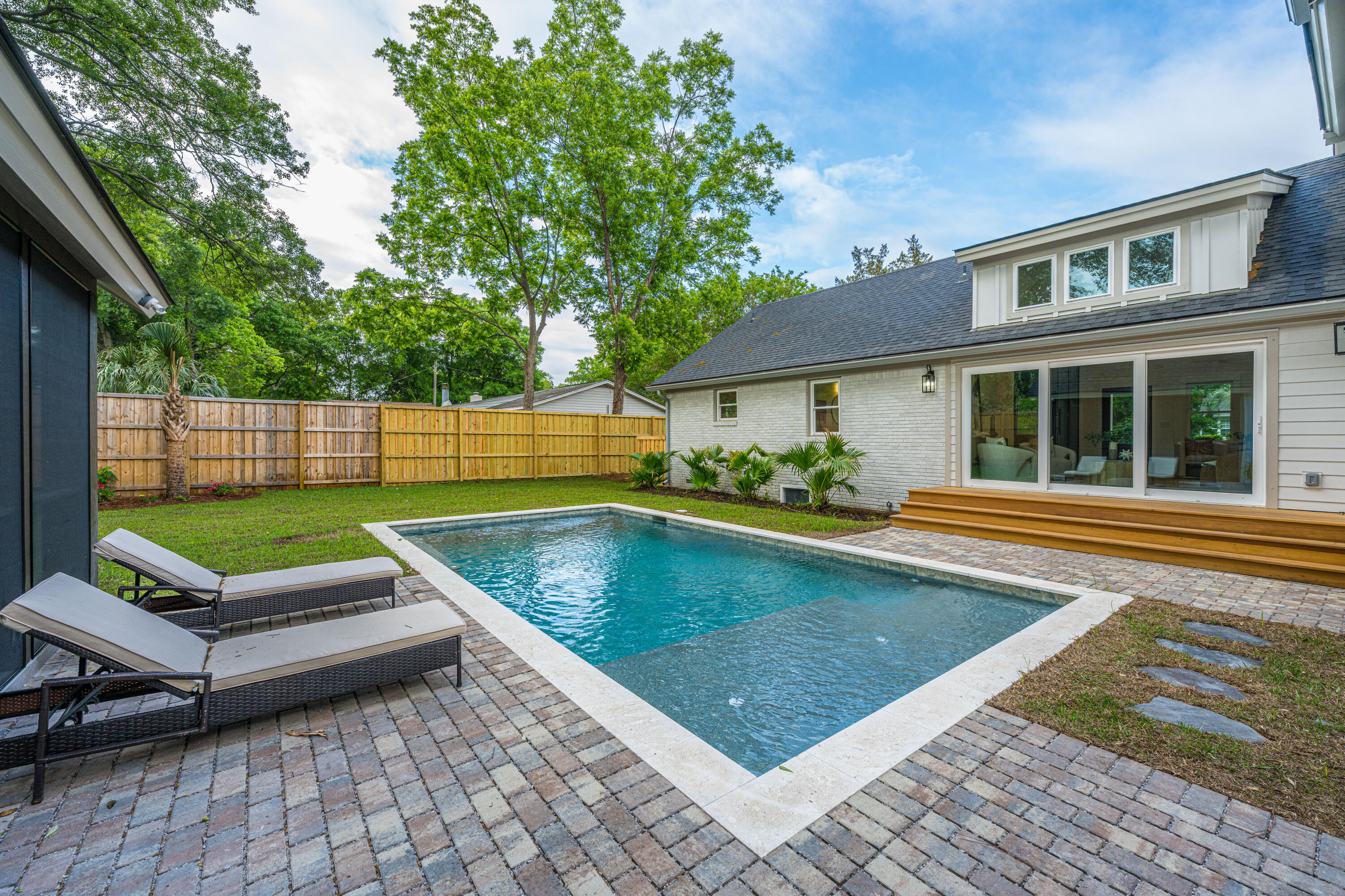 1405 Heather Drive Mount Pleasant, SC 29464 - Photo 24 of 103 1405HeatherDr060