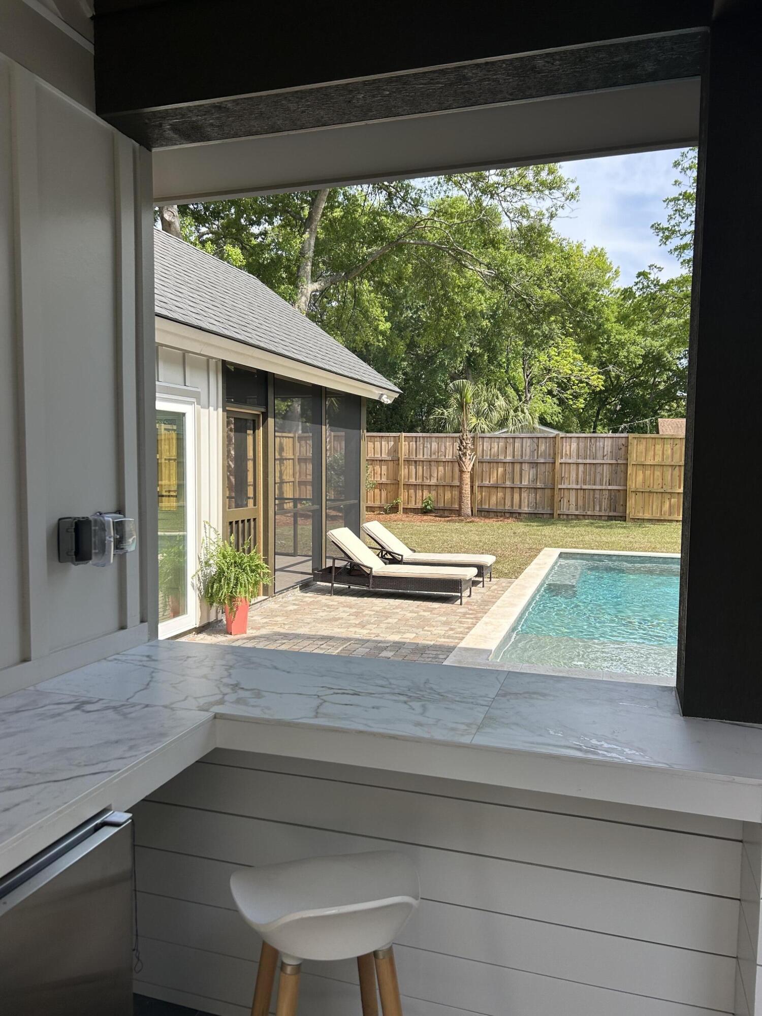 1405 Heather Drive Mount Pleasant, SC 29464 - Photo 26 of 103 Outdoor kitchen