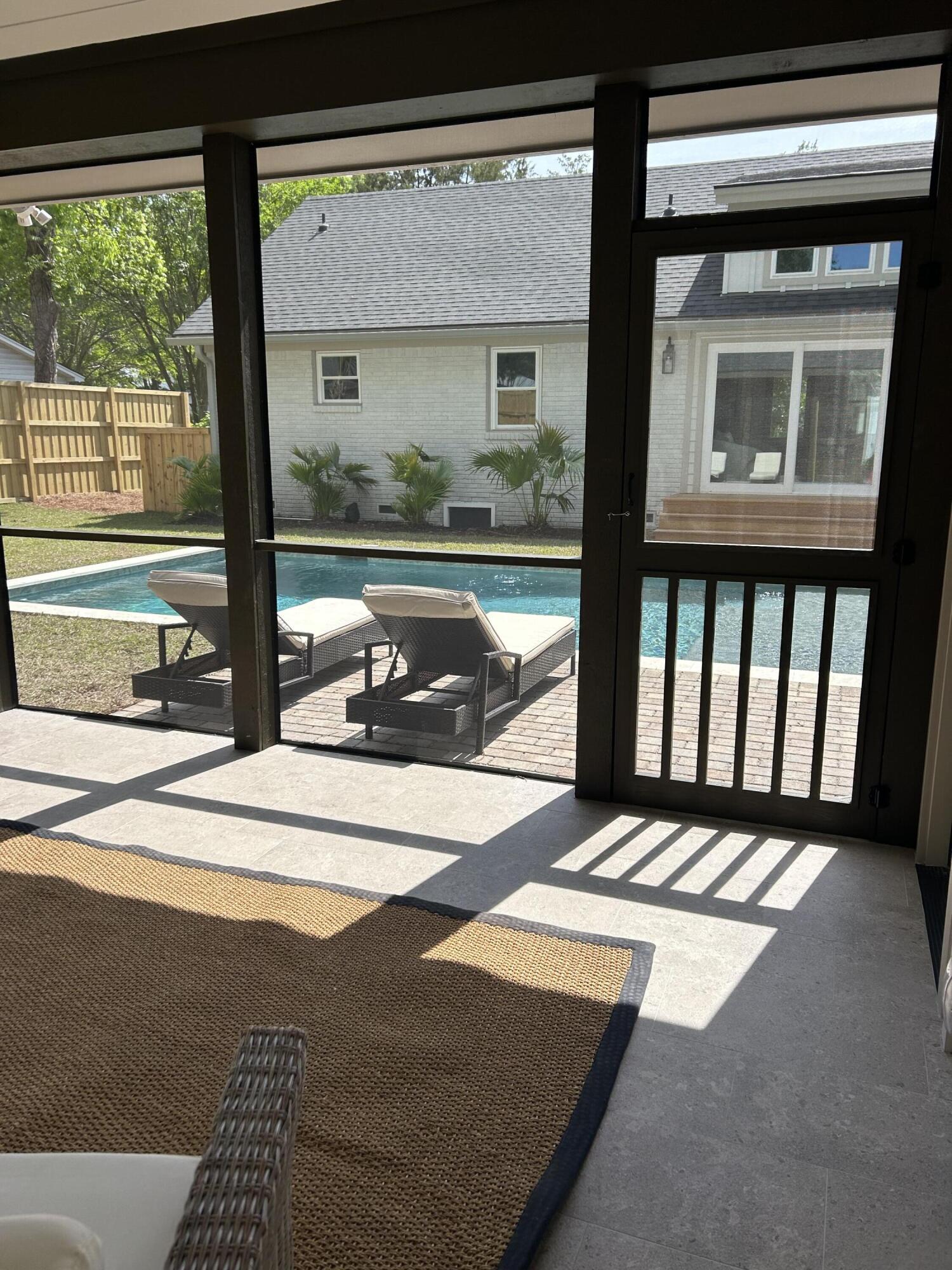 1405 Heather Drive Mount Pleasant, SC 29464 - Photo 27 of 103 Screened in porch