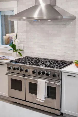 $3,200,000 | 1405 Heather Drive, Mount Pleasant, SC 29464