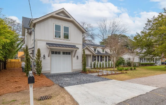 $3,200,000 | 1405 Heather Drive, Mount Pleasant, SC 29464