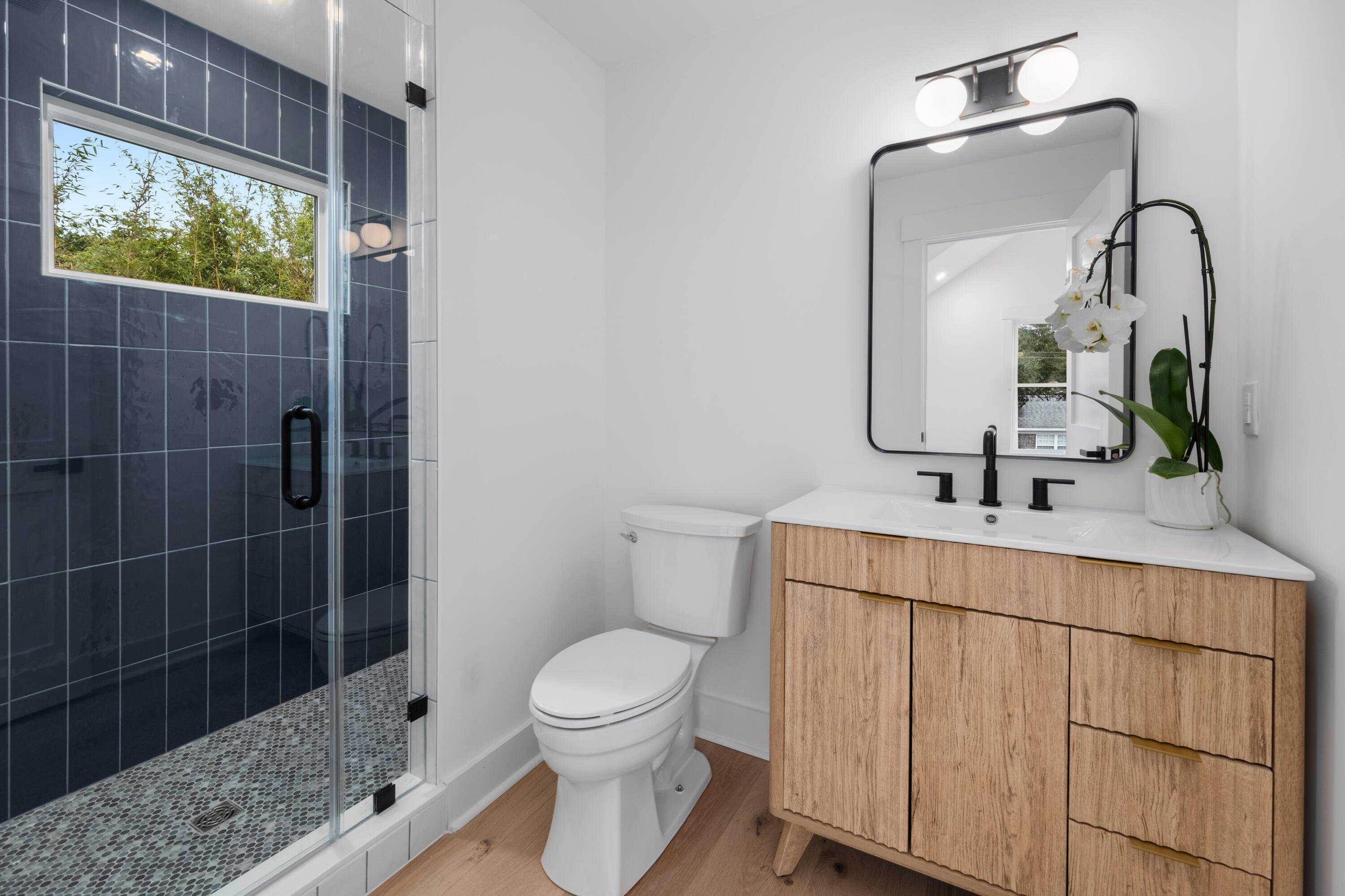 1405 Heather Drive Mount Pleasant, SC 29464 - Photo 51 of 69 Upstairs ensuite bath