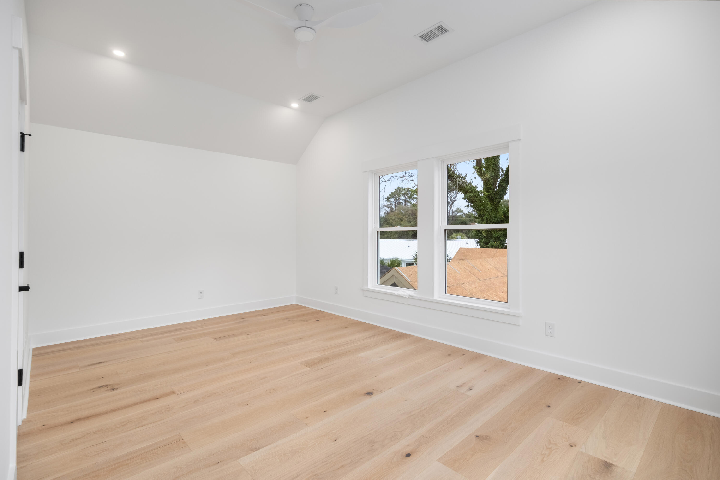 1405 Heather Drive Mount Pleasant, SC 29464 - Photo 59 of 69 4th bedroom