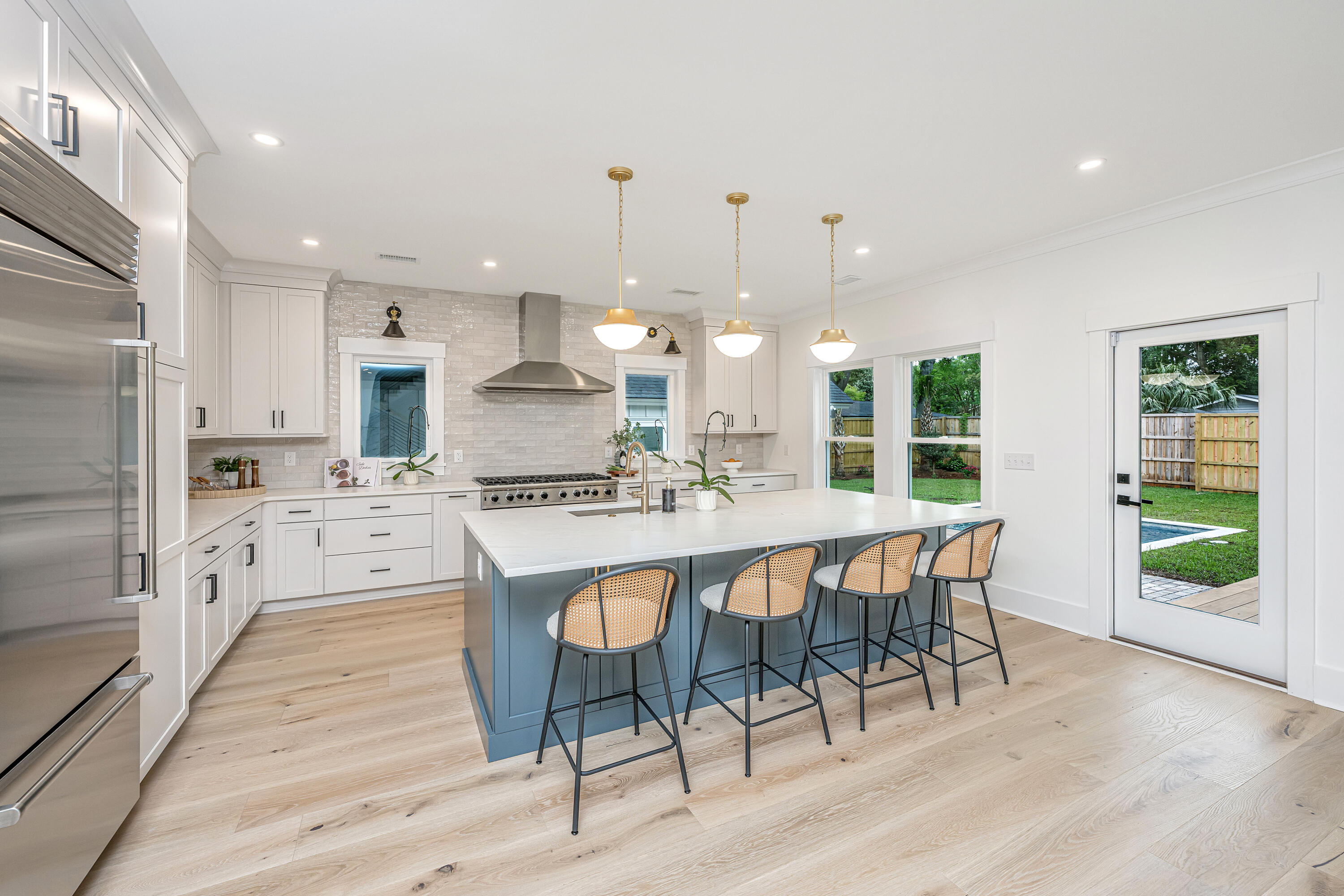1405 Heather Drive Mount Pleasant, SC 29464 - Photo 64 of 103 1405HeatherDr024