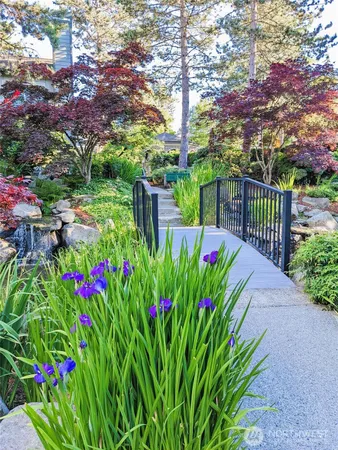 $2,500 | 11107 Northeast 125th Lane, Unit F321, Kirkland, WA 98034