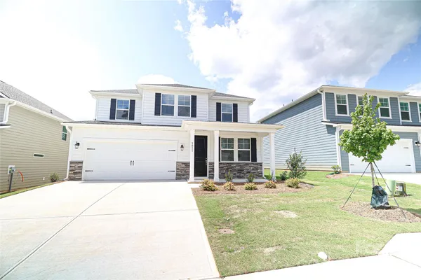 $424,900 | 5011 Twin River Drive, Denver, NC 28037