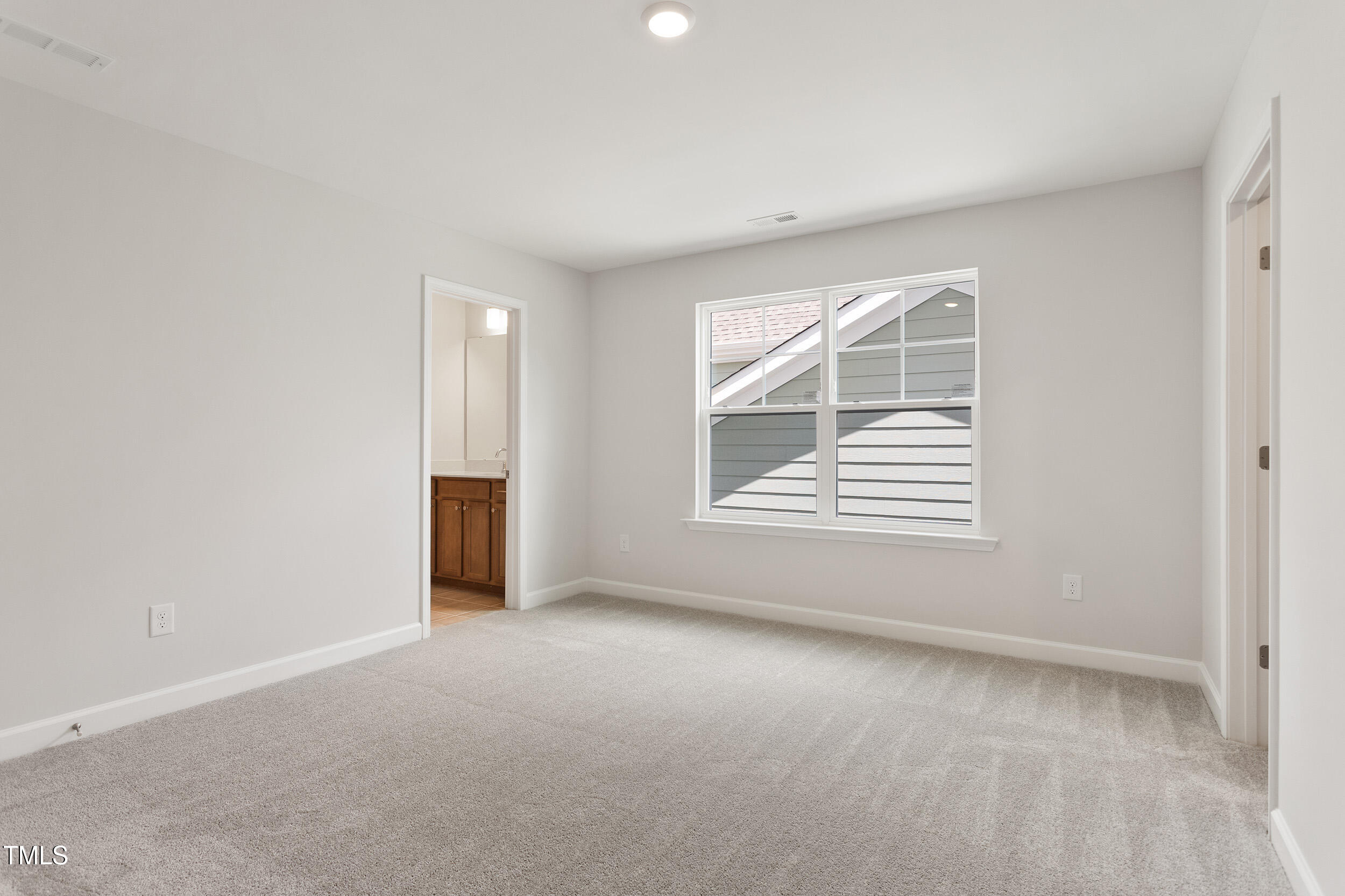 227 Augusta Pond Way, Unit 159 Raleigh, NC 27603 - Photo 33 of 51 FMWeb30