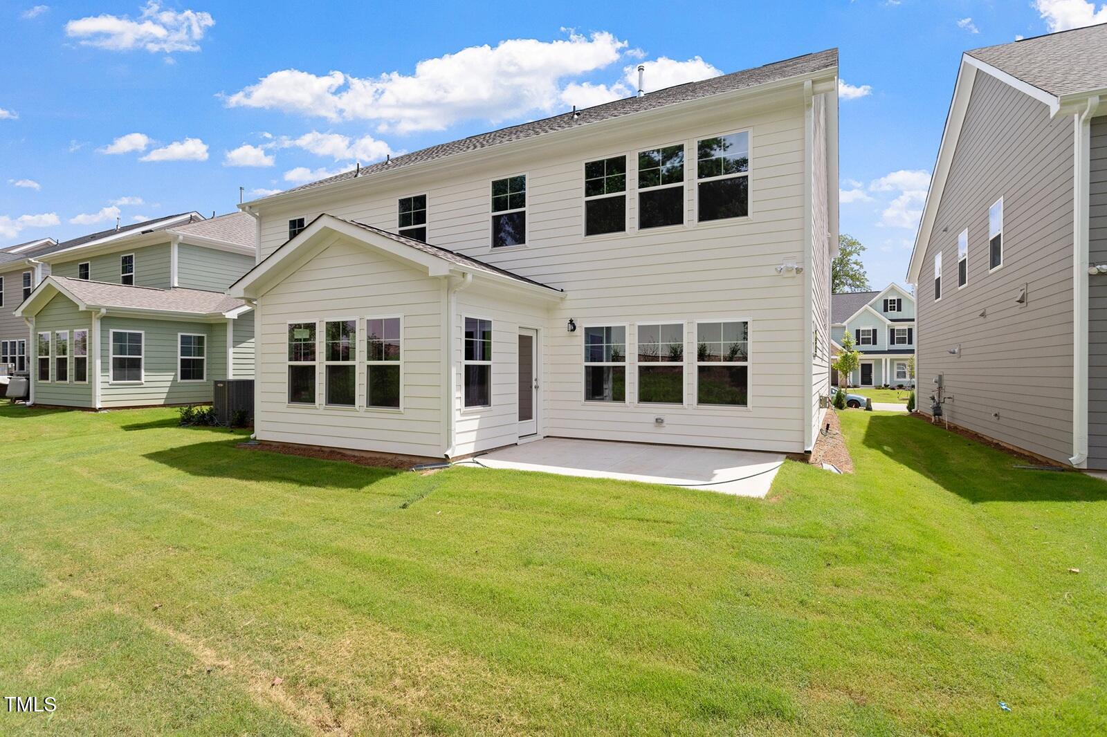 227 Augusta Pond Way, Unit 159 Raleigh, NC 27603 - Photo 42 of 51 FMWeb36