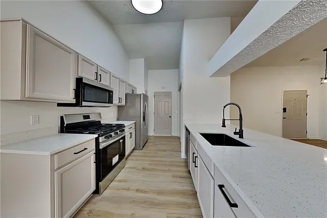 $2,100 | 3616 Hollyhock Way Northwest, Kennesaw, GA 30152