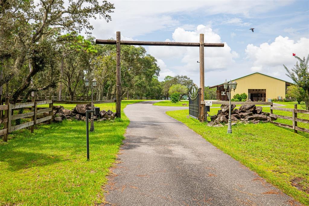 15950 Sam C Road Brooksville, FL 34613 - Photo 1 of 1 Gallery Image 1