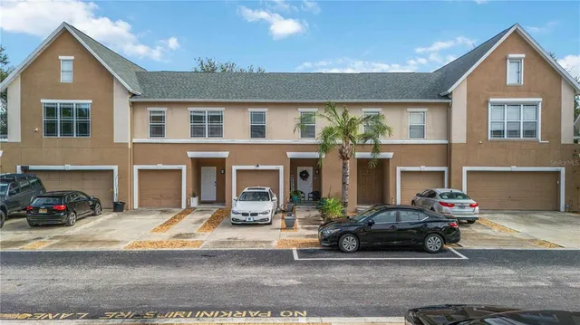 $275,000 | 4315 Tyler Circle North, St. Petersburg, FL 33709