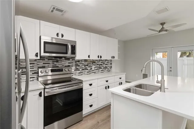 $275,000 | 4315 Tyler Circle North, St. Petersburg, FL 33709