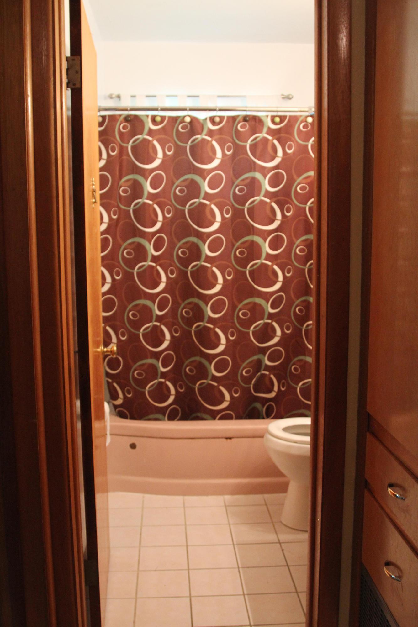 3219 Eakin Road Columbus, OH 43204 - Photo 12 of 17 Gallery Image 12