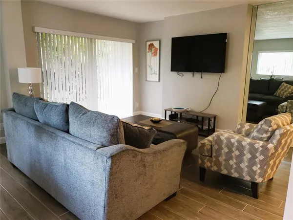 $2,300 | 1301 Gulf Boulevard, Unit 101, Clearwater Beach, FL 33767