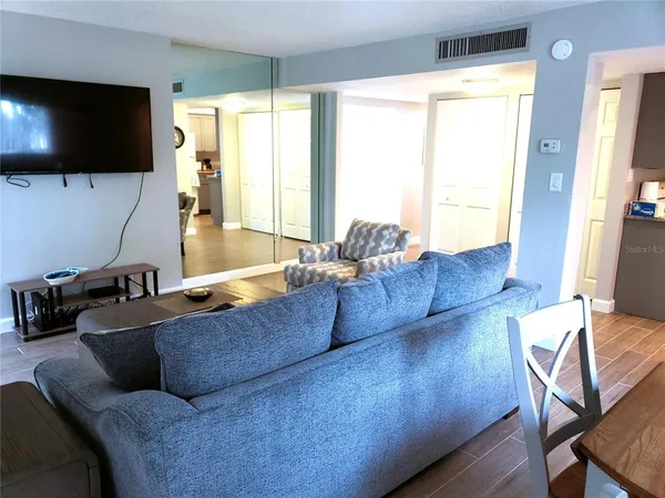 $2,300 | 1301 Gulf Boulevard, Unit 101, Clearwater Beach, FL 33767