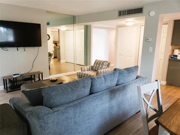 $2,300 | 1301 Gulf Boulevard, Unit 101, Clearwater Beach, FL 33767