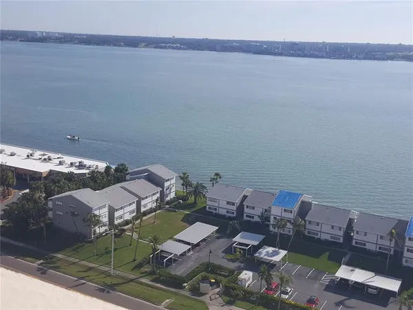 $2,300 | 1301 Gulf Boulevard, Unit 101, Clearwater Beach, FL 33767
