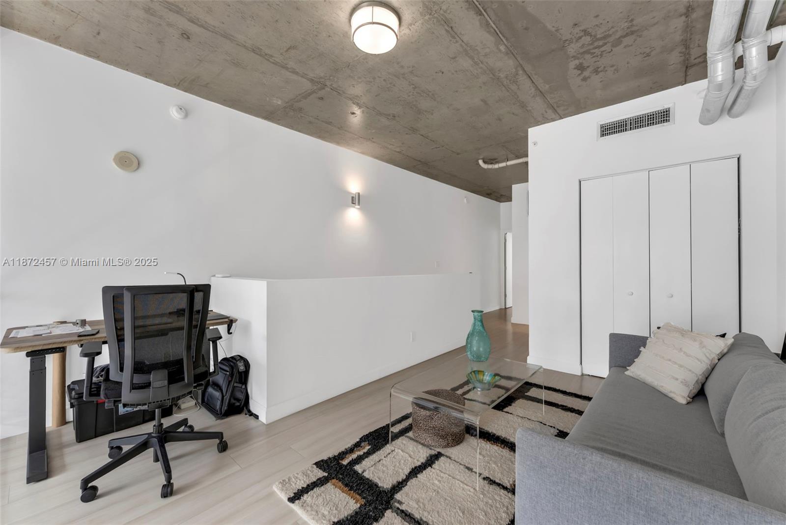 690 Southwest 1st Court, Unit 2710 Miami, FL 33130 - Photo 16 of 17