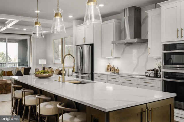 $673,990 | 21787 Express Terrace, Unit 1128A, Ashburn, VA 20147