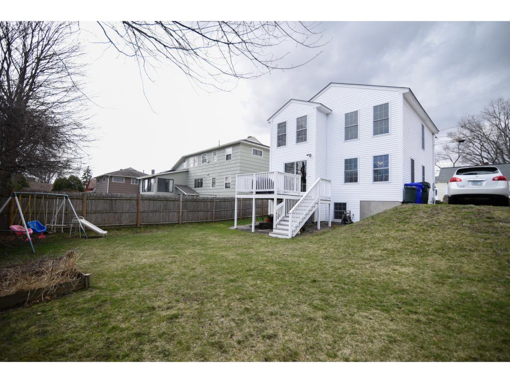 175 Moore Street Manchester, NH 03102 - Photo 14 of 16 Gallery Image 14
