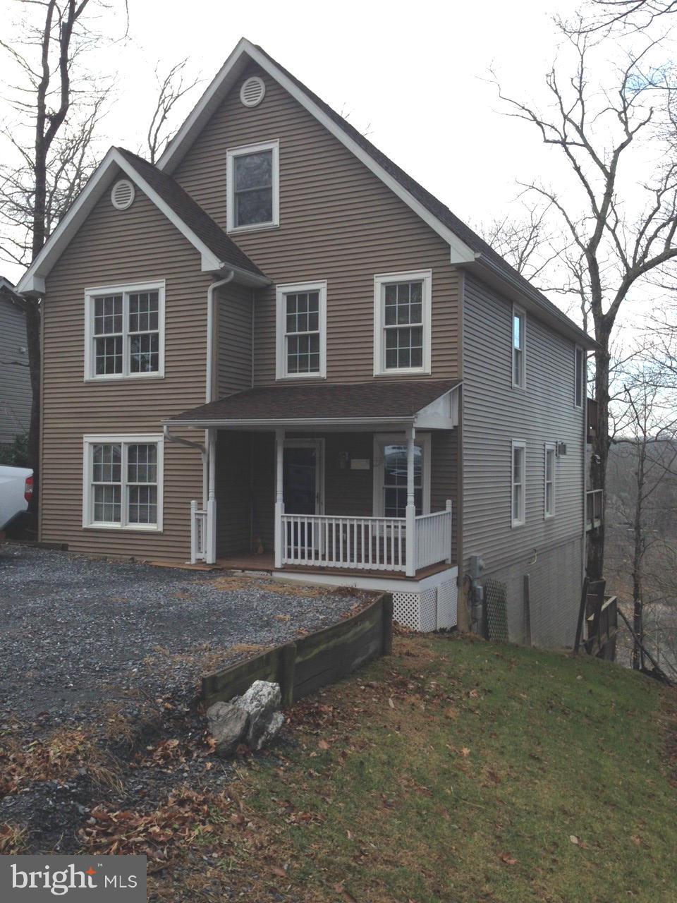 6622 West Lakeridge Road New Market, MD 21774 - Photo 1 of 17 Exterior (Front)