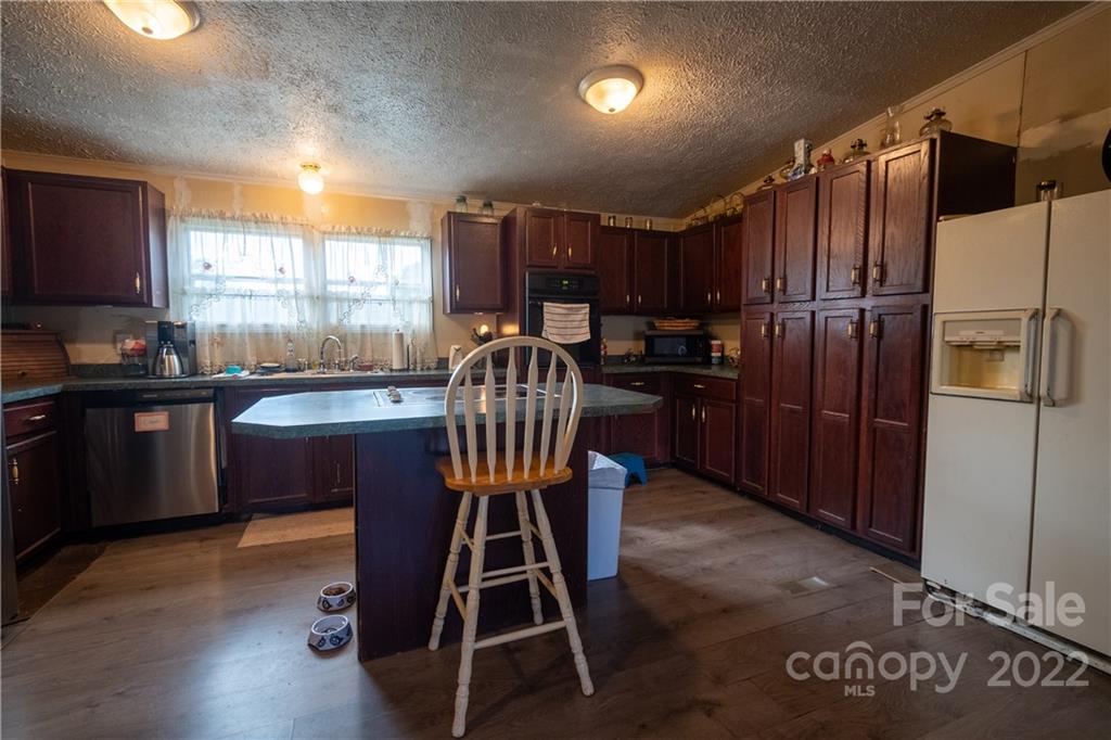 3494 Eaker Road Cherryville, NC 28021 - Photo 10 of 17 Gallery Image 10