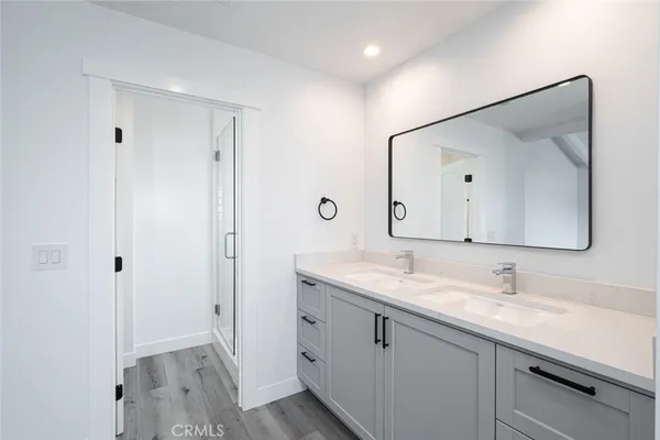 $7,000 | 905 West Balboa Boulevard, Newport Beach, CA 92661