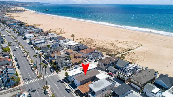 $7,000 | 905 West Balboa Boulevard, Newport Beach, CA 92661