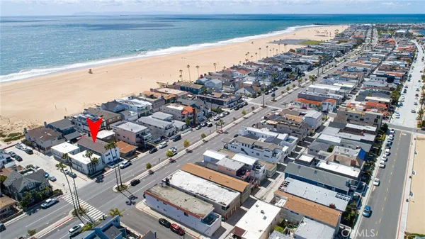 $7,000 | 905 West Balboa Boulevard, Newport Beach, CA 92661