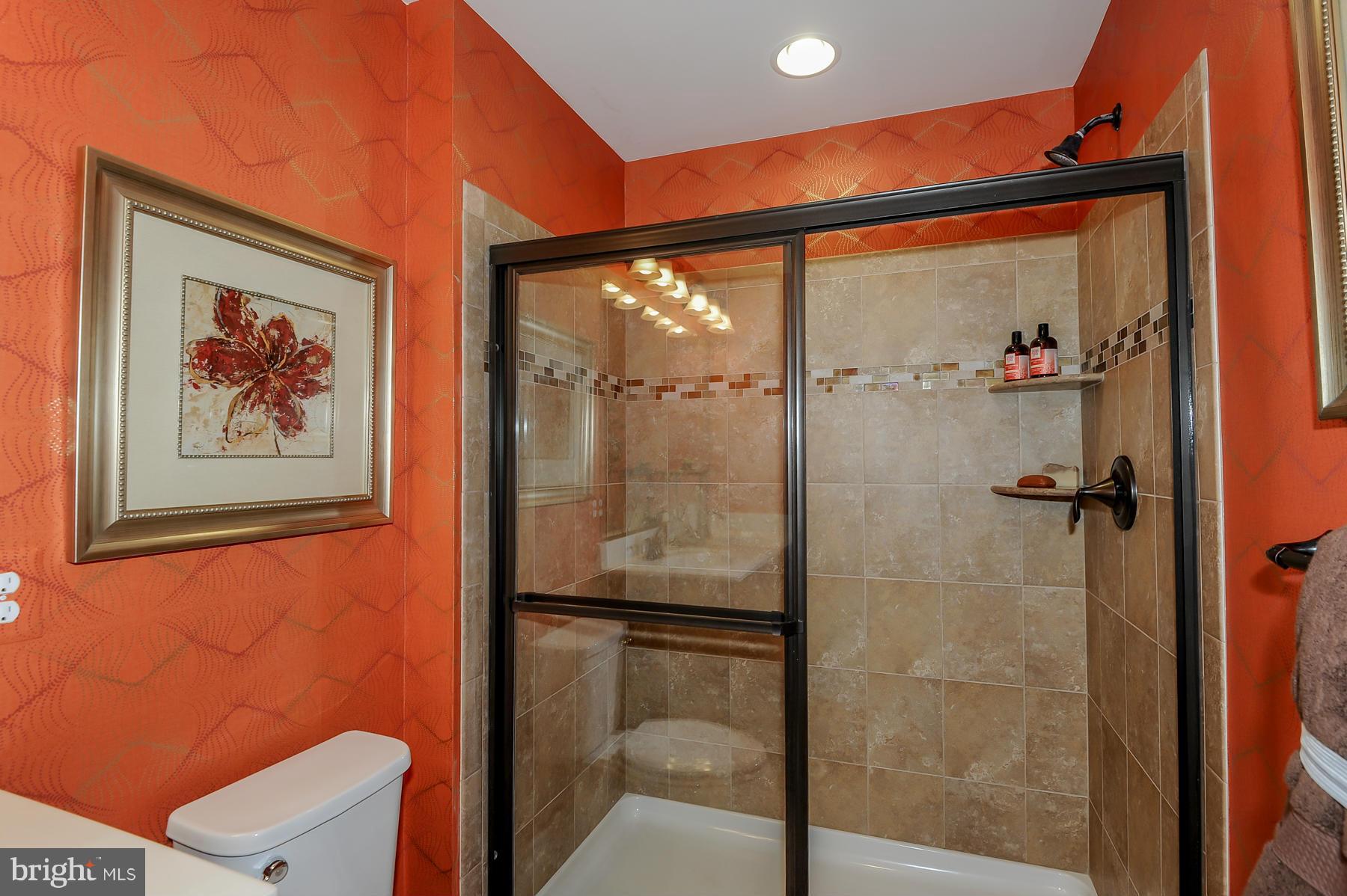 6216 McKay Circle Rosedale, MD 21237 - Photo 22 of 30 Bath (Master)
