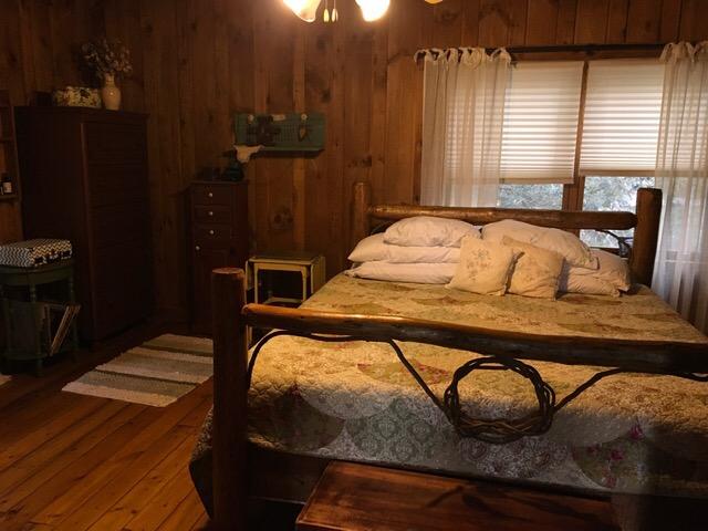 579 K And R Road Butler, TN 37640 - Photo 22 of 92 IMG_40491