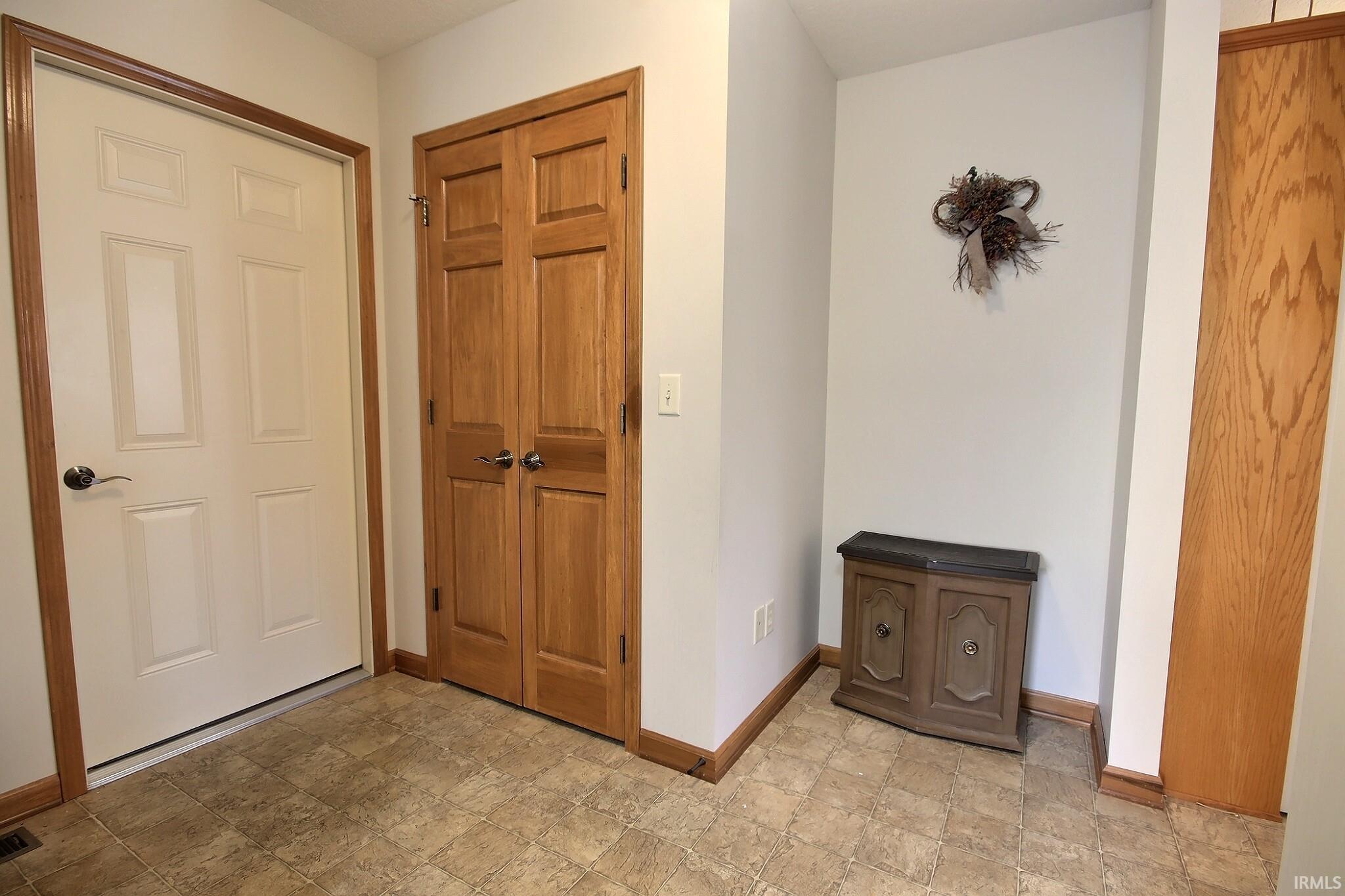 1115 Brandon Way Fort Wayne, IN 46845 - Photo 17 of 27