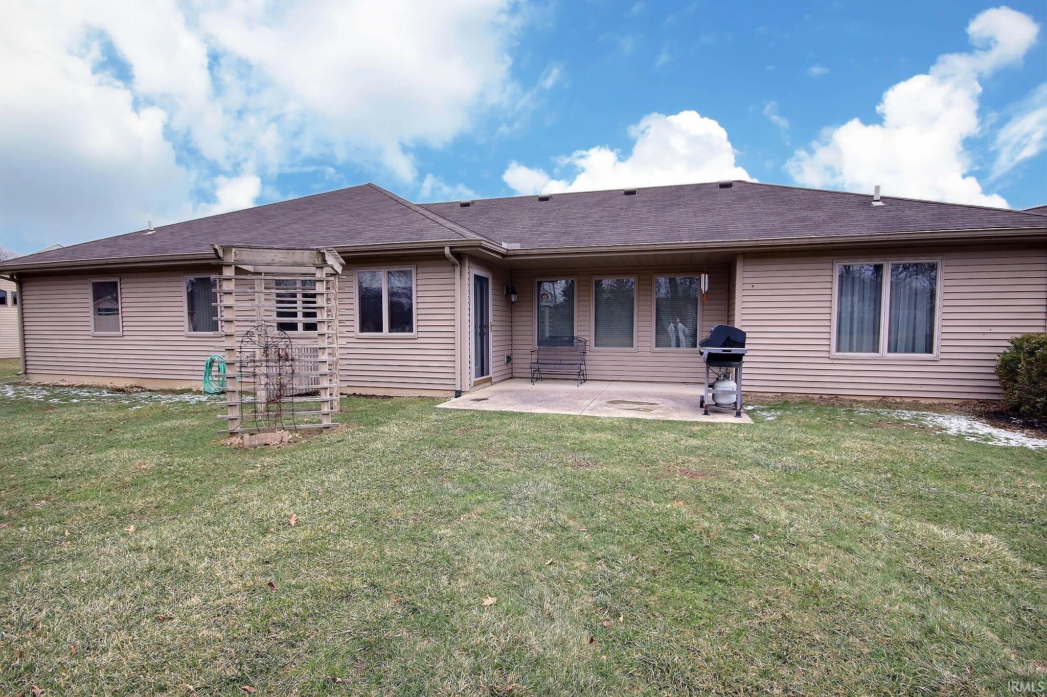 1115 Brandon Way Fort Wayne, IN 46845 - Photo 2 of 27