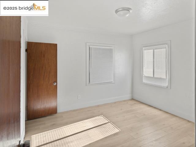 1556 78th Avenue Oakland, CA 94621 - Photo 7 of 11 a view of an empty room